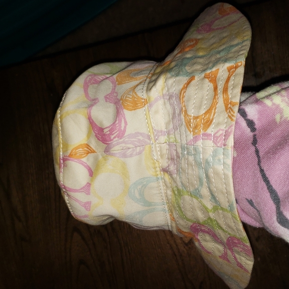 Vintage Scribble C Bucket Hat Small - Picture 6 of 10